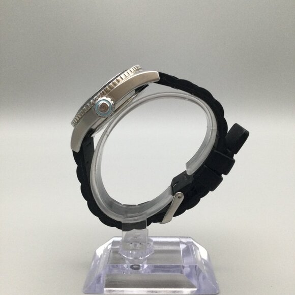 Coach Boyfriend Watch Unisex 38mm Silver Tone Black Dial Blue Index New Battery main image 11